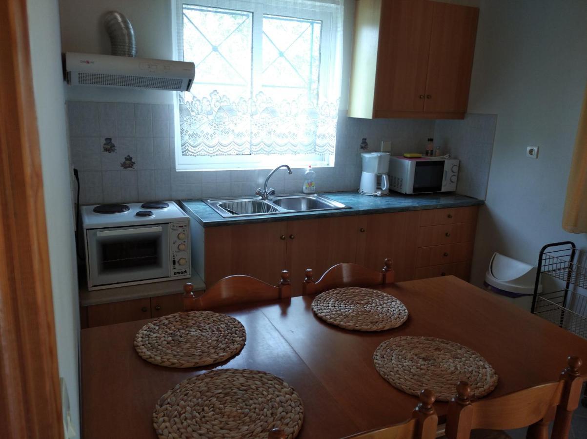 Willa Aggeliki House 3 Kómboi Zewnętrze zdjęcie